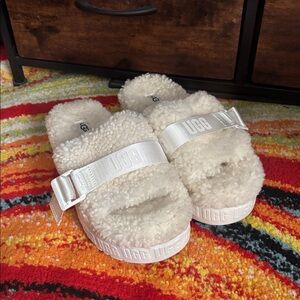 UGG Cream Fluffy Slide Sandals